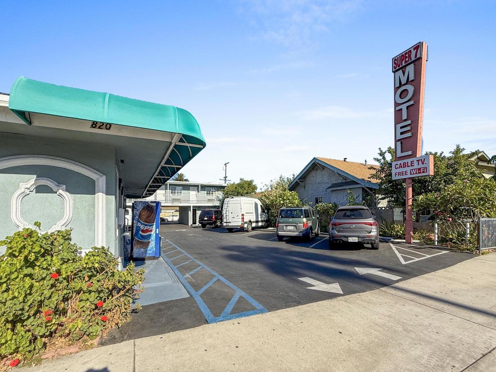 Super 7 Motel - Anaheim Packing District & Disneyland Kültér fotó